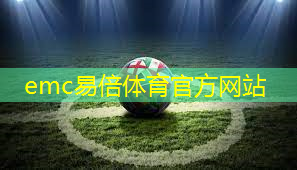 男生室内健身运动